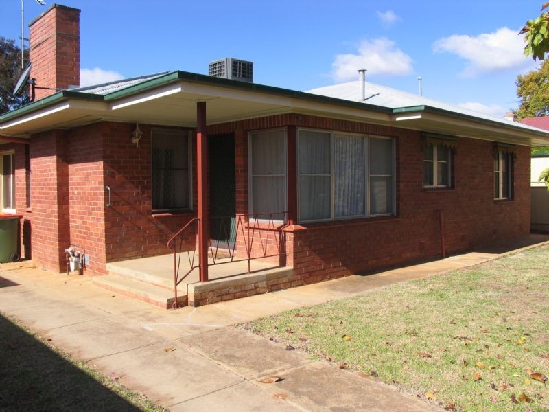 6 Norman Street, Corowa NSW 2646