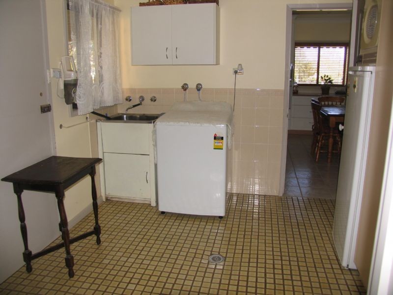 18 King Street, Corowa NSW 2646