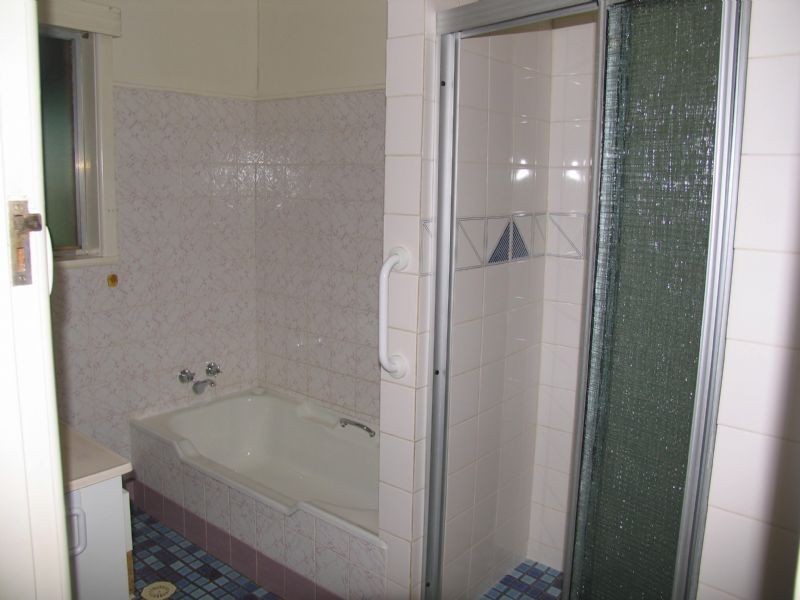 27 Walker Street, Corowa NSW 2646