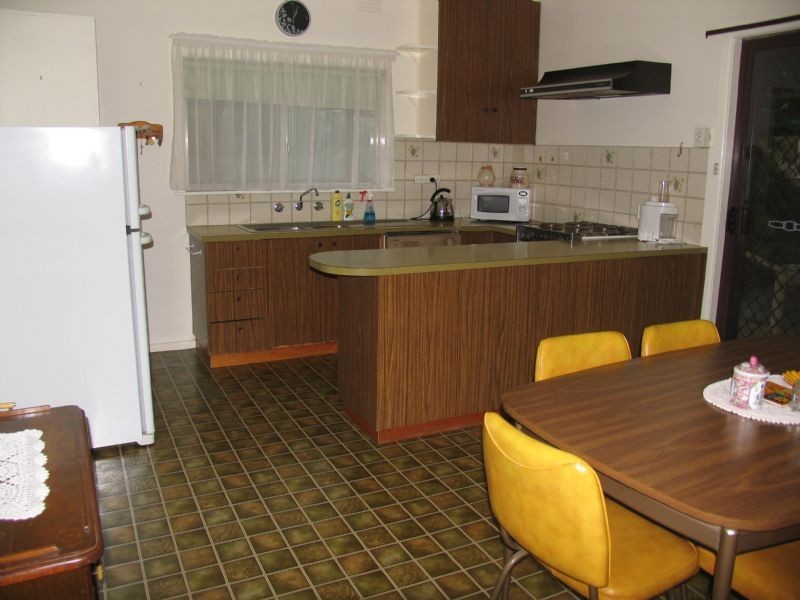 27 Walker Street, Corowa NSW 2646