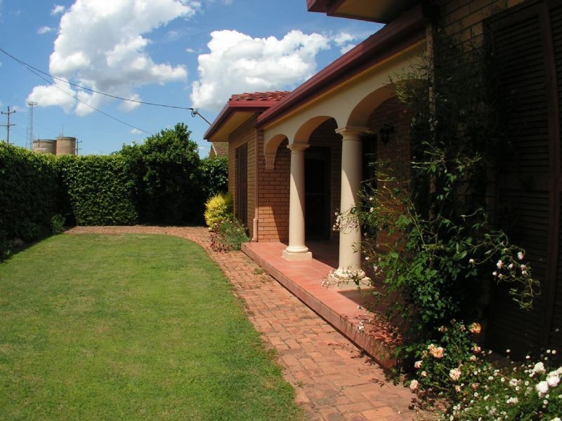 33 Tower Street, Corowa NSW 2646