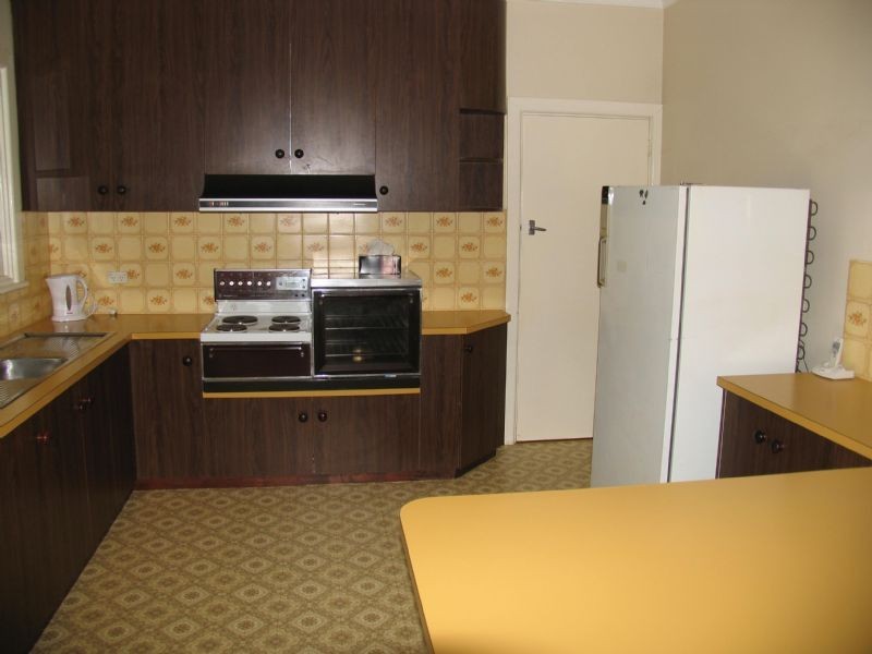 33  Whitehead Street, Corowa NSW 2646