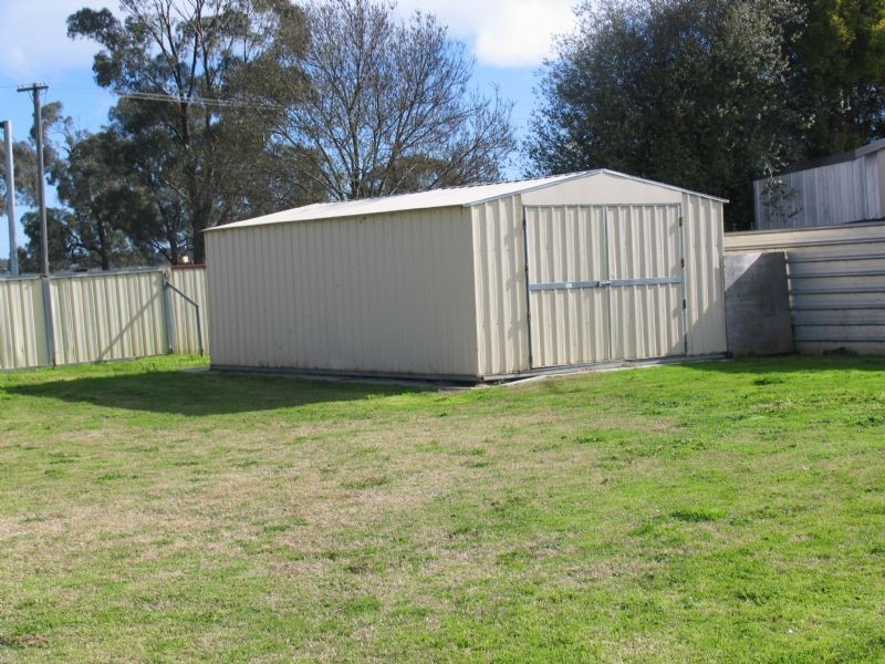 92 Church Street, Corowa NSW 2646