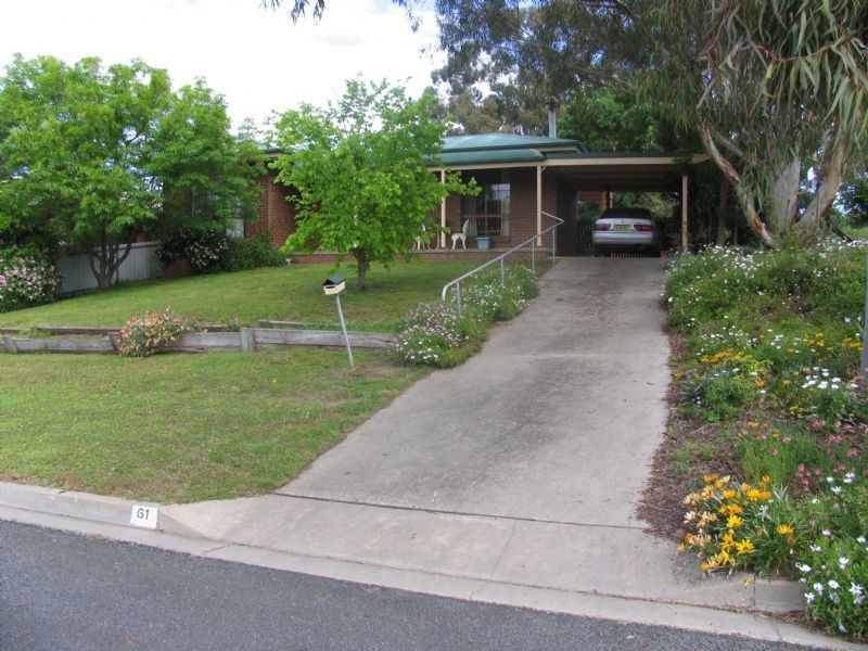 61 Thomas Avenue, Corowa NSW 2646