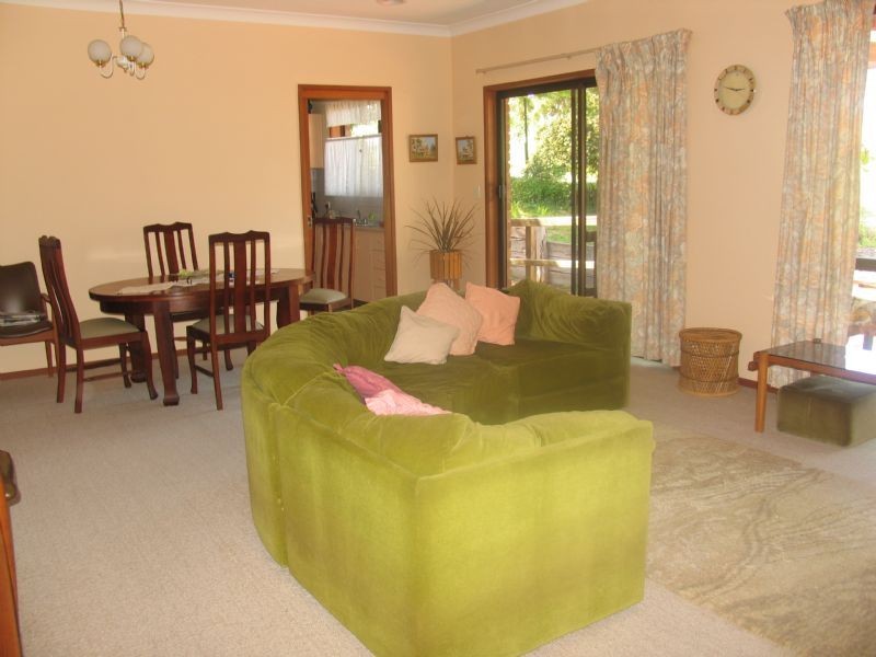 61 Thomas Avenue, Corowa NSW 2646