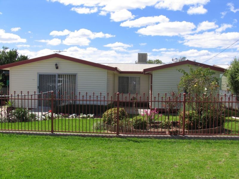 108 Redlands Road, Corowa NSW 2646