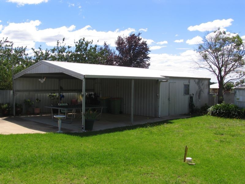 108 Redlands Road, Corowa NSW 2646