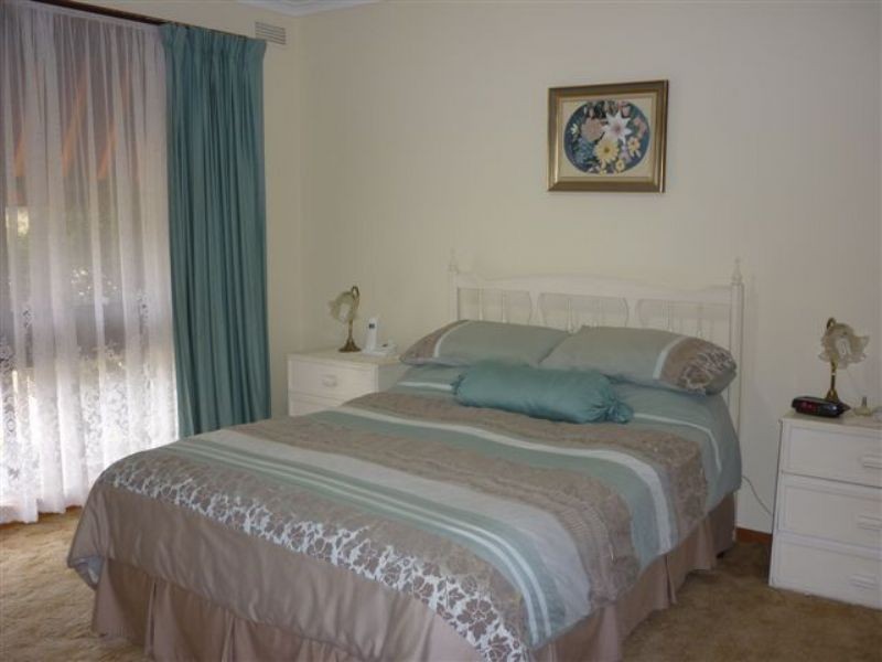 214 Whitehead Street, Corowa NSW 2646