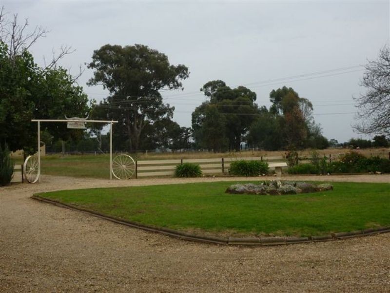 214 Whitehead Street, Corowa NSW 2646