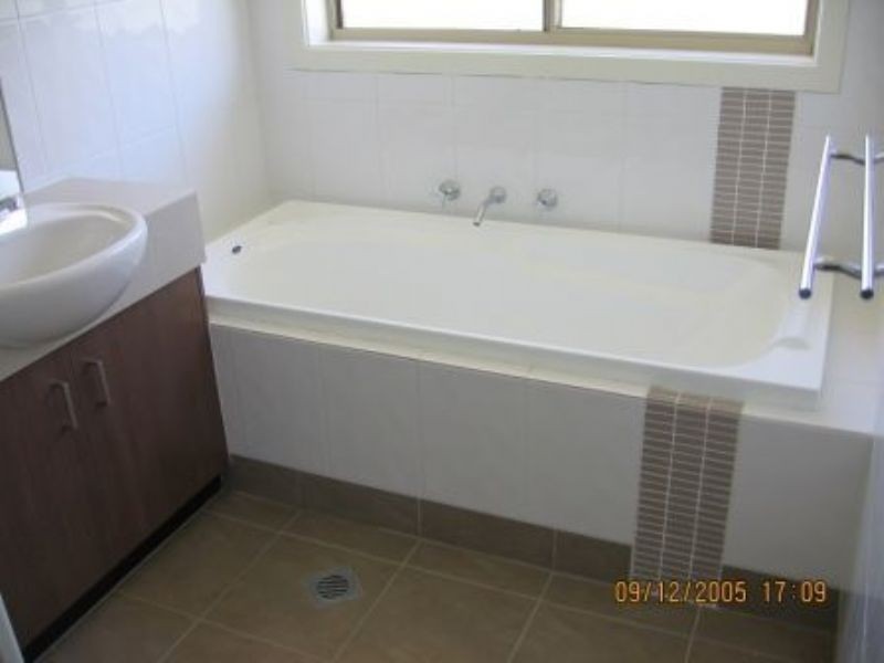 2/7 Chandler Crt, Wahgunyah VIC 3687