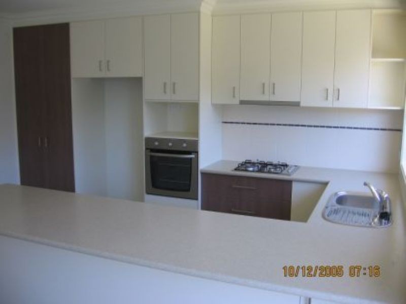 2/7 Chandler Crt, Wahgunyah VIC 3687