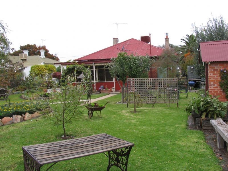 15 Betterment Parade, Corowa NSW 2646