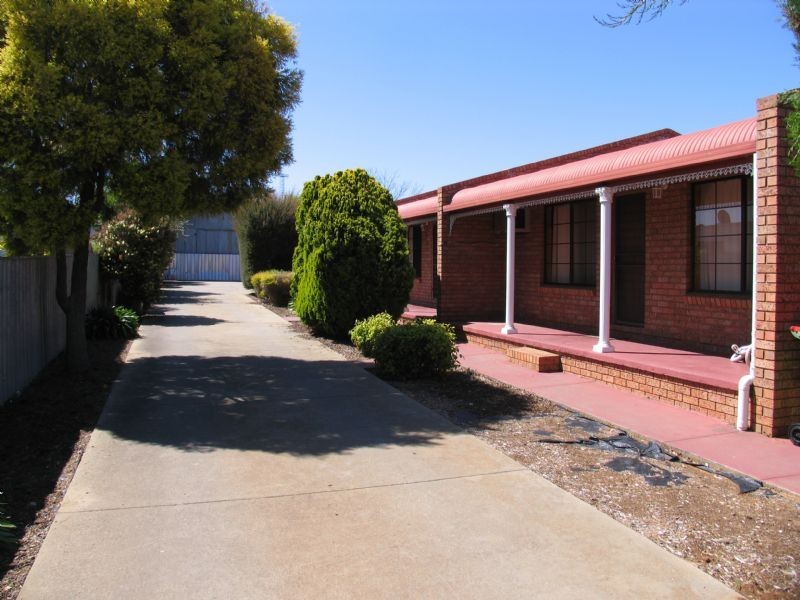 2/6 Hay Street, Corowa NSW 2646