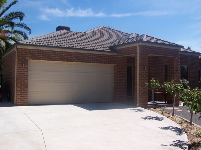 13 Victoria Street, Wahgunyah VIC 3687