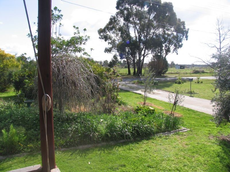 240 Adam Street, Corowa NSW 2646