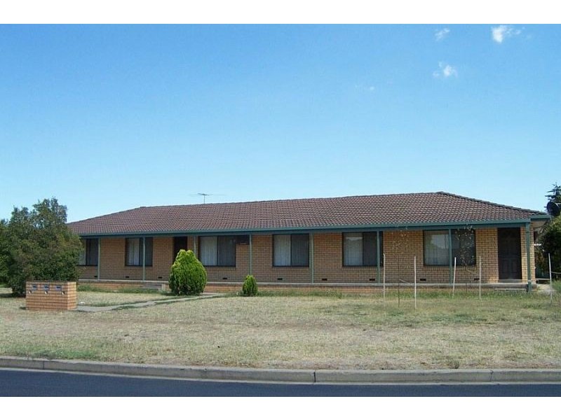 3/6 Sauvignon Drive, Corowa NSW 2646