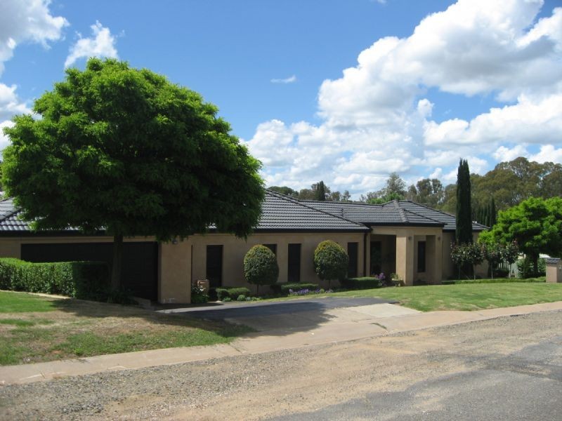 17 Murray Street, Corowa NSW 2646