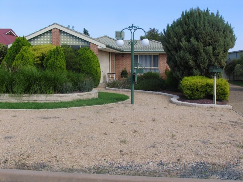 50 Katrina Circuit, Corowa NSW 2646