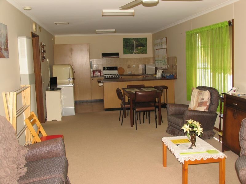 255 Church Street, Corowa NSW 2646