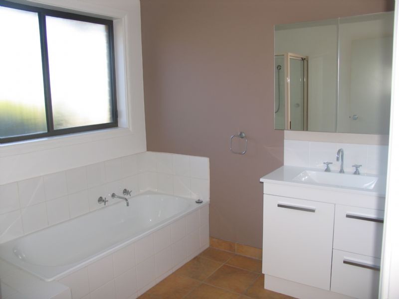 2/29 Gallipoli Street, Corowa NSW 2646