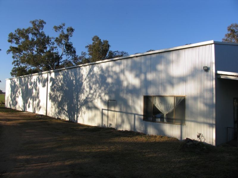 Caernarvon Lavis Road, Corowa NSW 2646