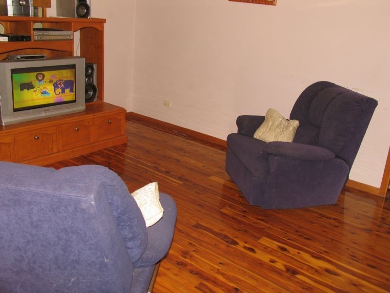 414 Honour Ave, Corowa NSW 2646