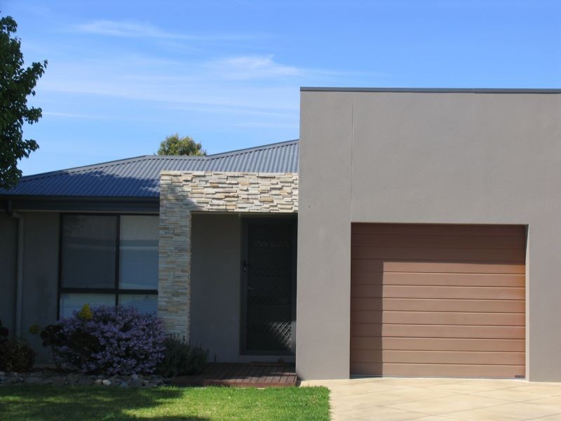 2/30 Edward Street, Corowa NSW 2646