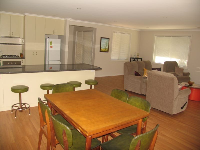 2/30 Edward Street, Corowa NSW 2646