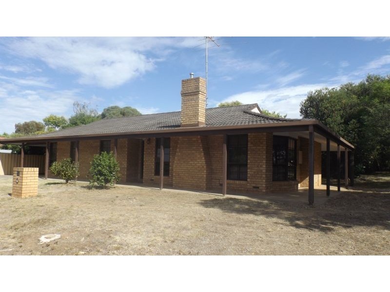 1 Shiraz Crescent, Corowa NSW 2646