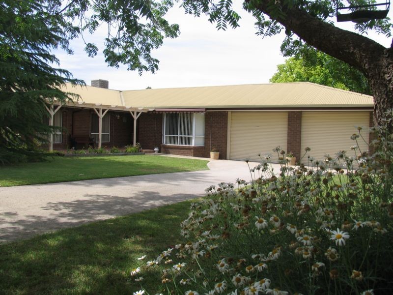 43 Hay Street, Corowa NSW 2646