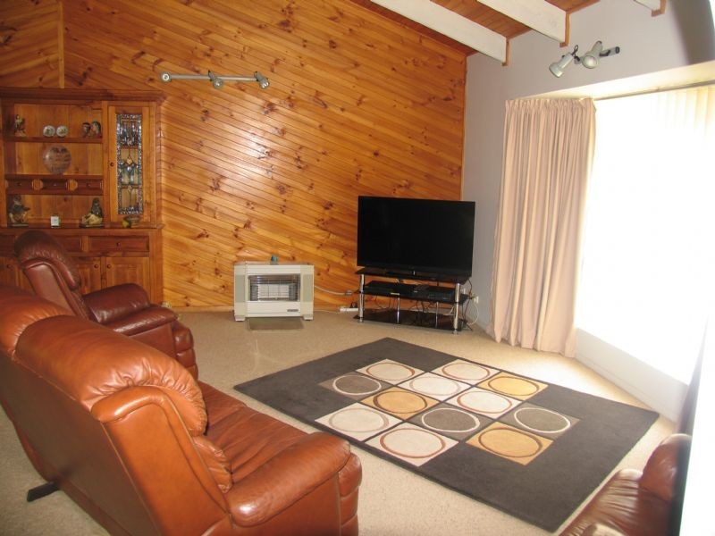 43 Hay Street, Corowa NSW 2646