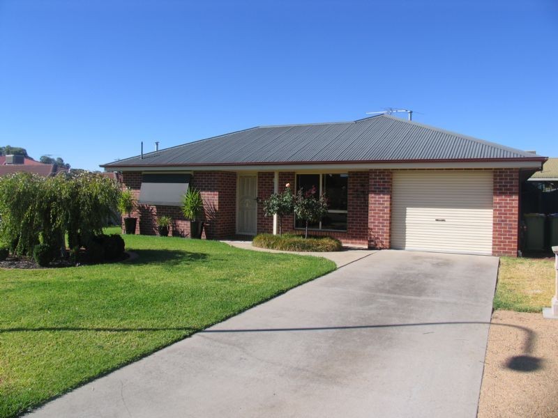 63 Sauvignon Drive, Corowa NSW 2646