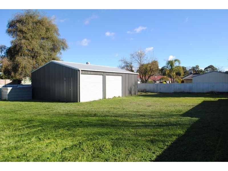 157 Hume Street, Corowa NSW 2646