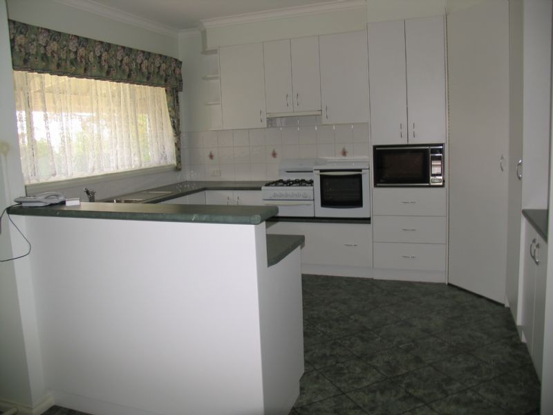 57 Walker Street, Corowa NSW 2646