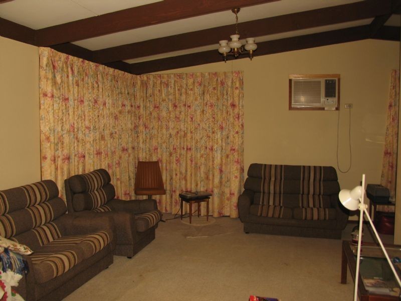 35 Edward Street, Corowa NSW 2646