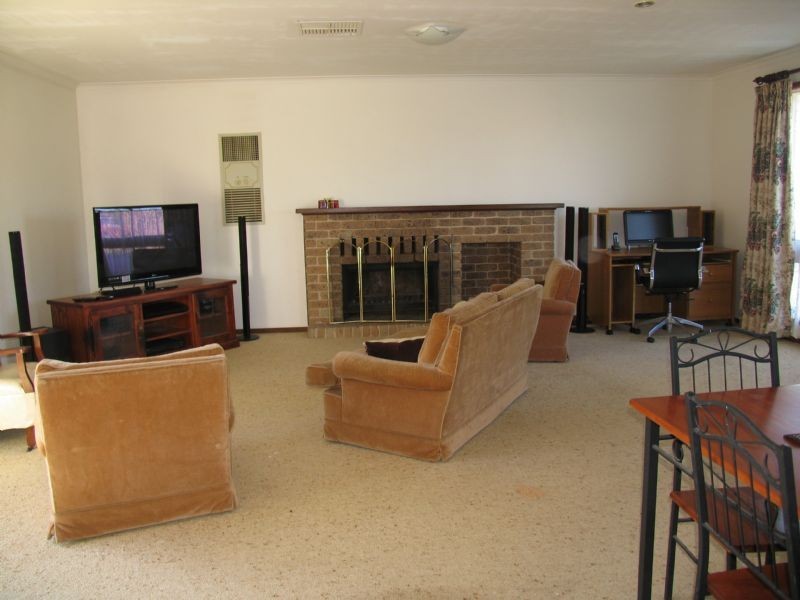 265 Hume Street, Corowa NSW 2646