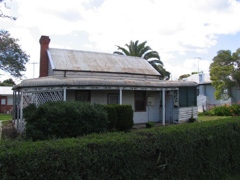 22 Bow Street, Corowa NSW 2646