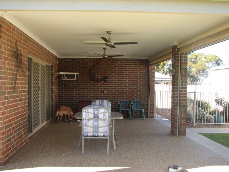 1 Bundoora Drive, Jerilderie NSW 2716