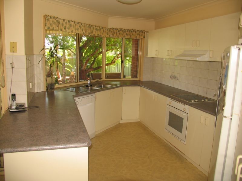 27 Beryl Drive, Corowa NSW 2646