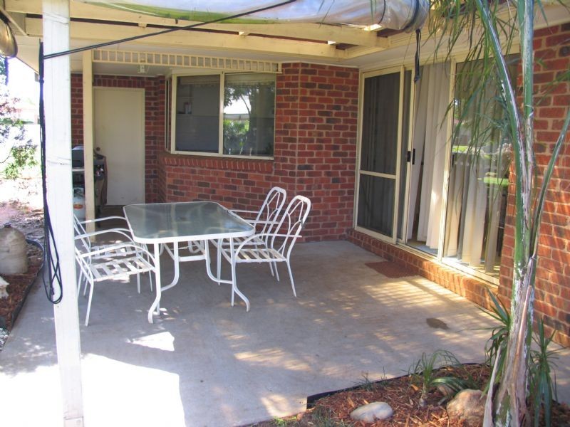 27 Beryl Drive, Corowa NSW 2646