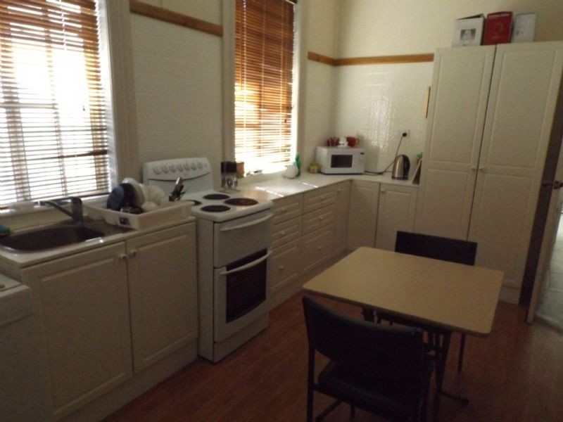 140 Federation Avenue, Corowa NSW 2646