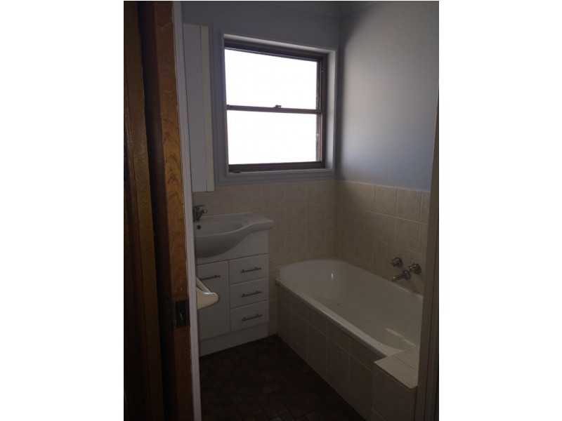 102 Malbec Court, Corowa NSW 2646