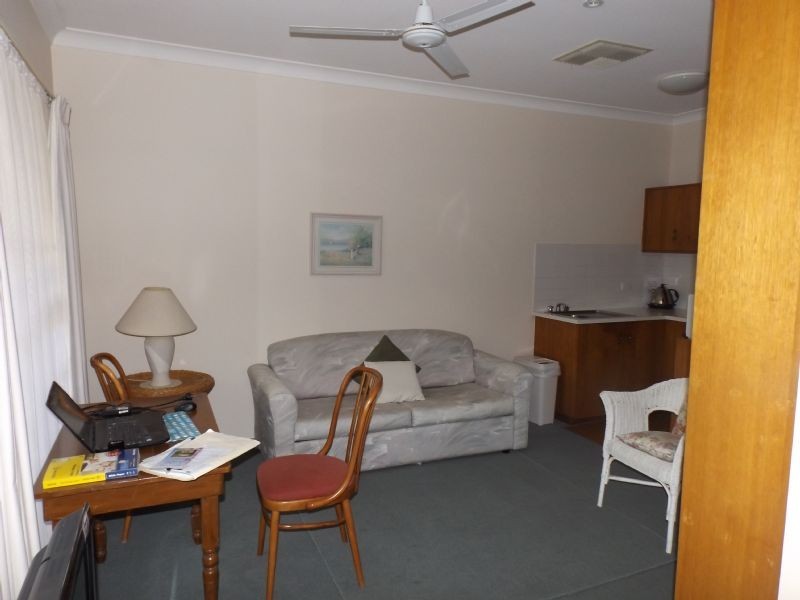 1/35-41 tower, Corowa NSW 2646