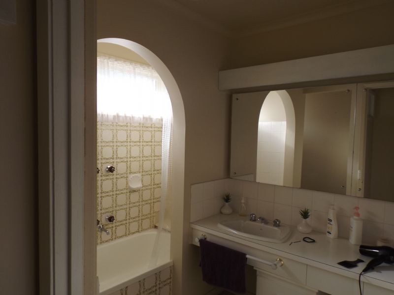 21 Fleming Drive, Corowa NSW 2646