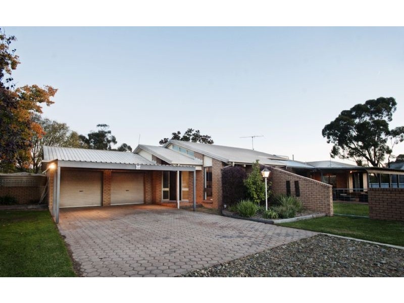 49 Cadell Street, Corowa NSW 2646