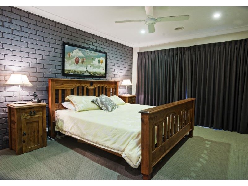 49 Cadell Street, Corowa NSW 2646