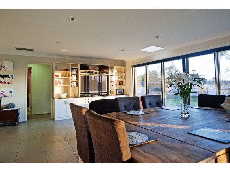 49 Cadell Street, Corowa NSW 2646