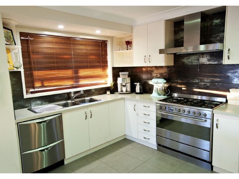 49 Cadell Street, Corowa NSW 2646