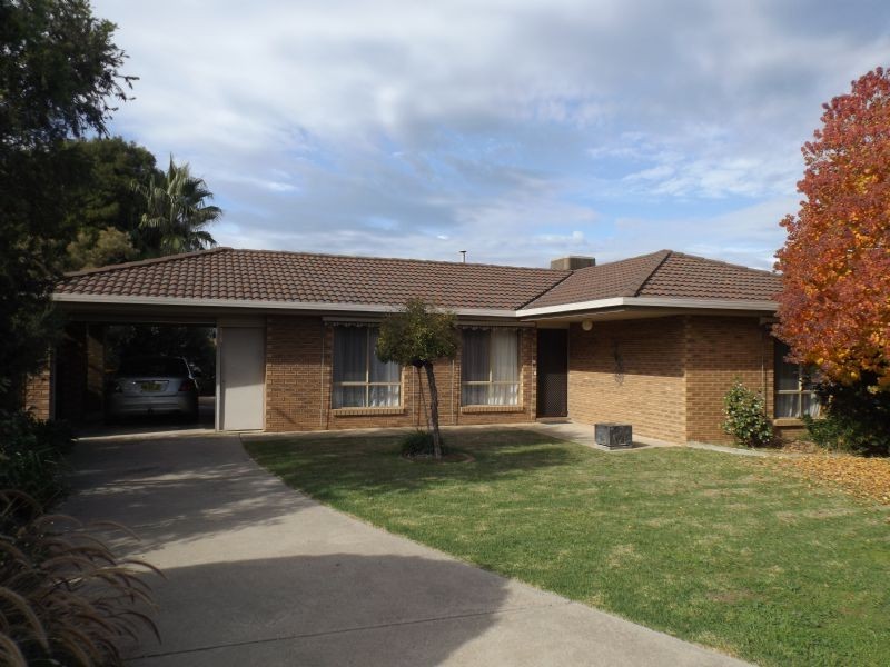 14 Martin Street, Corowa NSW 2646