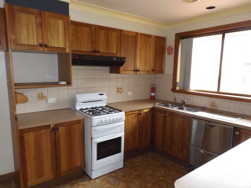 4 Howlong Road, Rutherglen VIC 3685